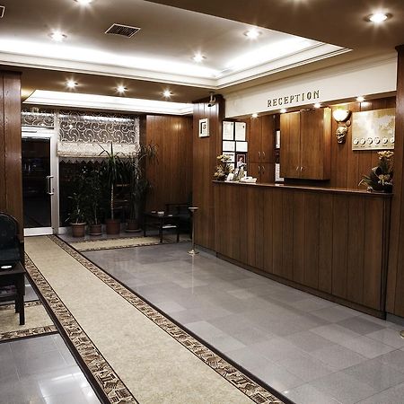 Hotel Yenibosna Istanbul Exterior photo